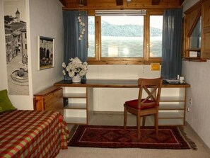 Internet - Chesa Cilgia by Interhome (Pontresina)