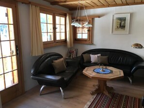 TV - Chesa Surselva by Interhome (Pontresina)