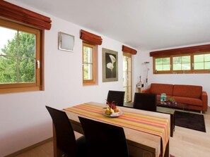 Dining - Chesa Alessandra by Interhome (Pontresina)