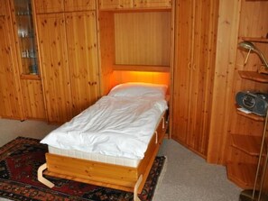 Internet - Chesa Stail'Alva 1 by Interhome (Pontresina)