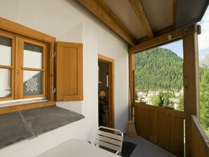 Outdoor dining - Chesa Aquileja Trüb by Interhome (Pontresina)
