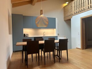 Dining - Cruscheda 26, Maisonettewohnung by Interhome (Pontresina)