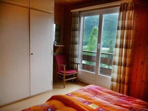 Internet - Chesa Viola Dachwohnung by Interhome (Pontresina)