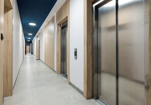 Interior - Ursus Spacious Apartment (Warszawa)