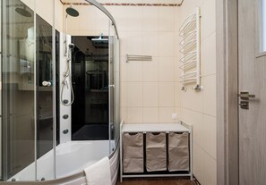 Hair dryer, towels - Bemowo 2-Bedroom Apartment (Warszawa)