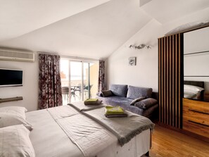 Internet - Studio-Apartment mit Balkon und Meerblick by Interhome (Crikvenica)