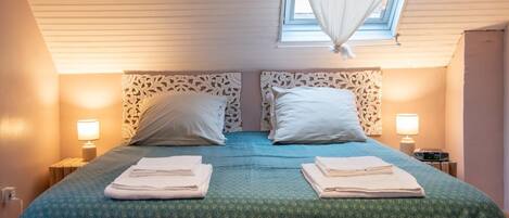 Cuna de viaje y wifi gratis