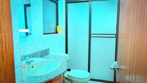 Kamar mandi bersama