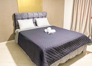 Comfort Double Room | Free WiFi - Laureles Co-Living Casa 5 habitaciones (Medellín)