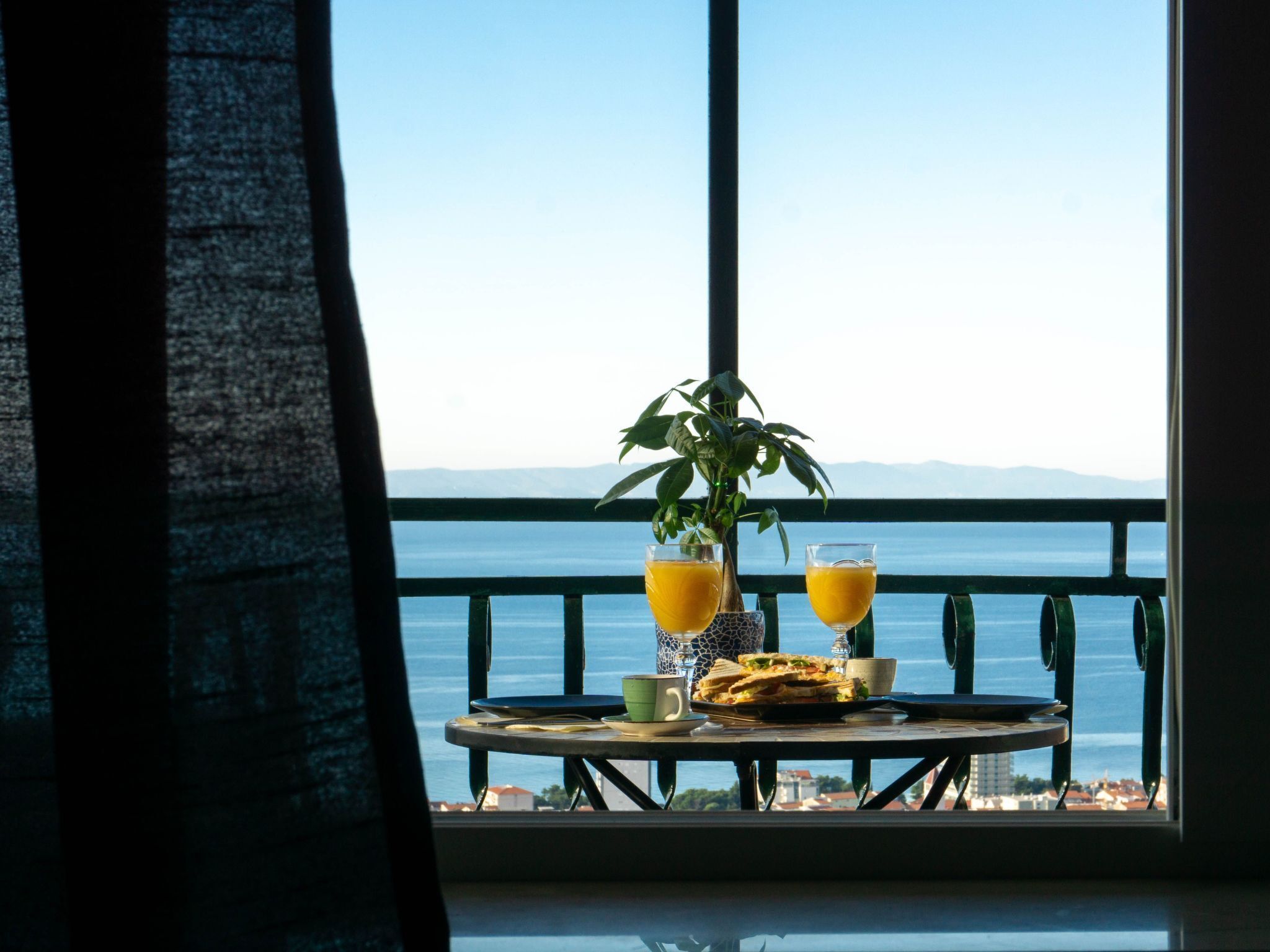 تناول الطعام