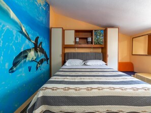 3 bedrooms, Internet - Apartment mit drei Schlafzimmern, Whirlpool und by Interhome (Makarska)