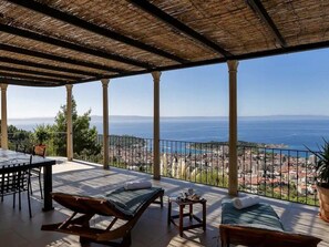 Outdoor dining - Villa Nikolina by Interhome (Makarska)