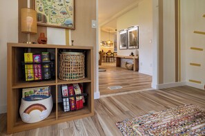 Interior - The Fox Tail, a peaceful home in Three Rivers, CA - near Sequoia National Park (Three Rivers)
