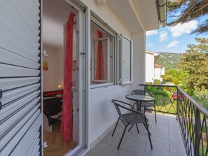 Property grounds - Maisonette-Wohnung Jadranka mit separatem Eingang by Interhome (Krk/Baška)
