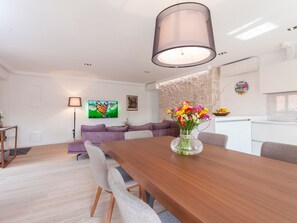 Dining - für 6 Personen ca. 98 m² in Makarska, Dalmatien (Gespanschaft Split-Dalmat by Interhome (Makarska)