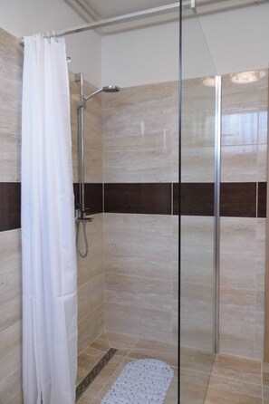 Towels - Wohnung "Nada" mit Terrasse by Interhome (Krk/Milohnići)