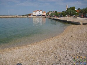 Beach - "Zeljka" mit Terrasse by Interhome (Drage)