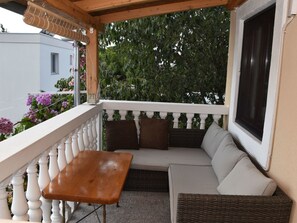 Property grounds - "Zeljka" mit Terrasse by Interhome (Drage)