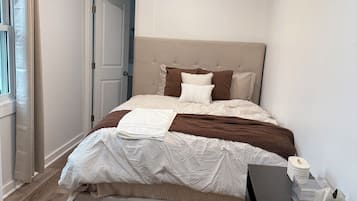 Fer et planche à repasser, Wi-Fi gratuit, draps fournis