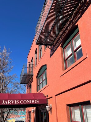 Exterior - Remodeled studio in the heart of  historic downtown Durango! (Durango)