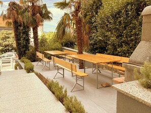 Outdoor dining - Moderne Wohnung in Crikvenica mit schöner Terrasse by Interhome (Crikvenica)
