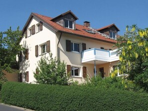 Exterior - Haus Holzheimer mit Blick auf die Rhön by Interhome (Bad Kissingen)