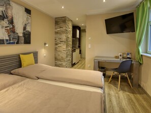 Internet - Wohnung in Marktheidenfeld mit Großem Balkon by Interhome (Marktheidenfeld)