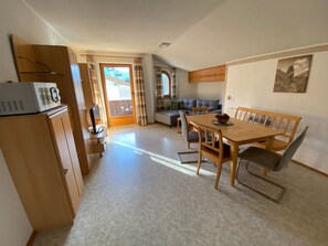 Dining - App. Gabriela by Interhome (Kaltenbach)