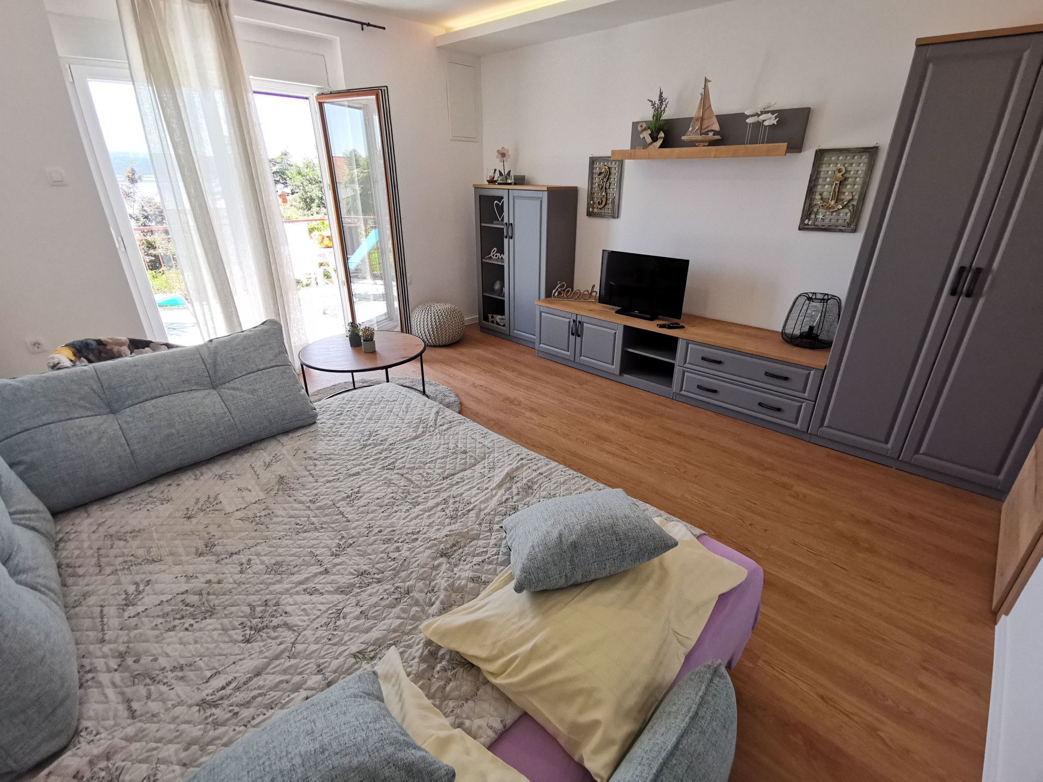 Wohnung Für 4 Pers. Mit Terrasse By Interhome - Crikvenica
