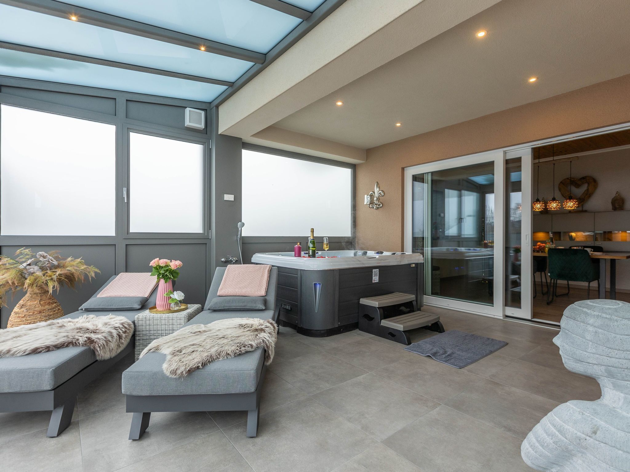 Bain à remous intérieur