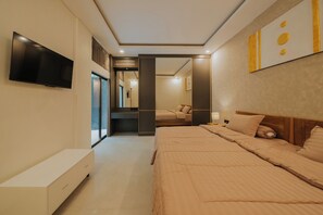 Free WiFi, bed sheets - 3BR Villa w/ Pool & High Ceilings near Pandawa beach (Kutuh, Kec. Kuta Sel.)