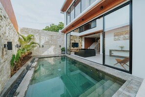 Outdoor pool - 3BR Villa w/ Pool & High Ceilings near Pandawa beach (Kutuh, Kec. Kuta Sel.)