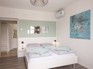 Internet - Charmante Wohnung in Crikvenica für 2 Personen by Interhome (Crikvenica)
