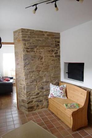 DVD player - Little Stonehouse by Interhome (Blankenheim)