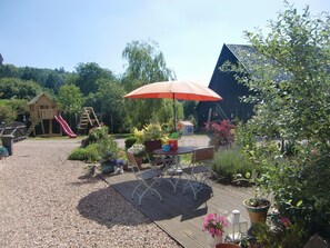 Outdoor dining - Little Stonehouse by Interhome (Blankenheim)