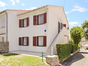Exterior - Charmante Wohnung in Baška mit Eigener Terrasse by Interhome (Krk/Baška)