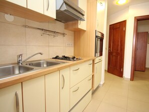 Fridge, oven, cookware/dishes/utensils - in Baška mit Eigenem Balkon by Interhome (Krk/Baška)