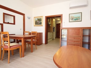 Dining - in Baška mit Eigenem Balkon by Interhome (Krk/Baška)