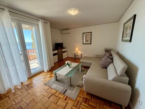 Living area - Apartment Minea by Interhome (Crikvenica)