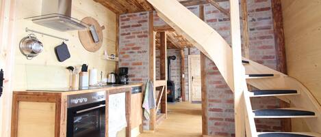 Kühlschrank, Mikrowelle, Ofen, Geschirrspüler