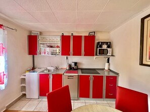 Fridge, microwave, oven, dishwasher - mit eigenem Garten und Grill by Interhome (Crikvenica)