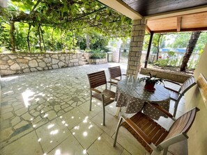 Outdoor dining - Apartment Talia by Interhome (Crikvenica)