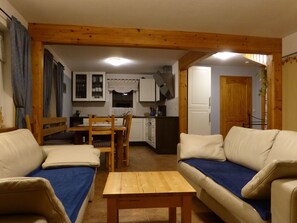 Fernseher, Kamin