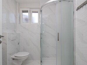 Towels - Wohnung in Baška mit Terrasse by Interhome (Krk/Baška)