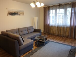 TV, DVD player