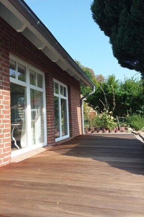 Terrace/patio - Schwalbennest by Interhome (Bergen)