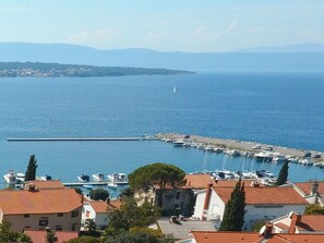 Marina - direkt am Strand by Interhome (Krk/Milohnići)