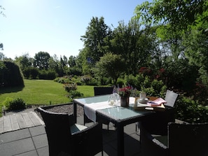 Outdoor dining - Canadahof by Interhome (Pellworm (Ort))