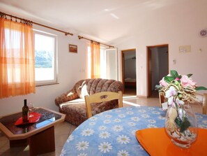Interior - in Baška mit Eigenem Balkon by Interhome (Krk/Baška)