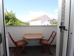Dining - Wohnung in Baška by Interhome (Krk/Baška)